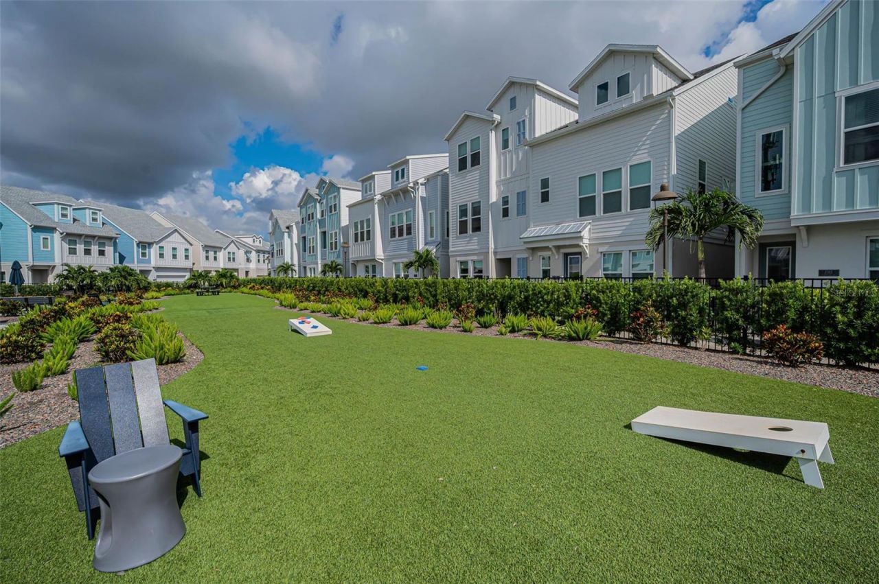 2458 Mangum Court , Sarasota, FL 34237 Photo