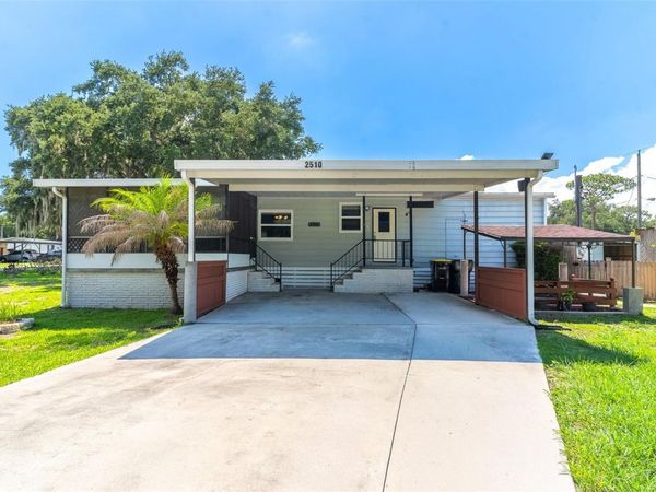 2510 ISLAND OAKS E, LAKELAND, FL 33805