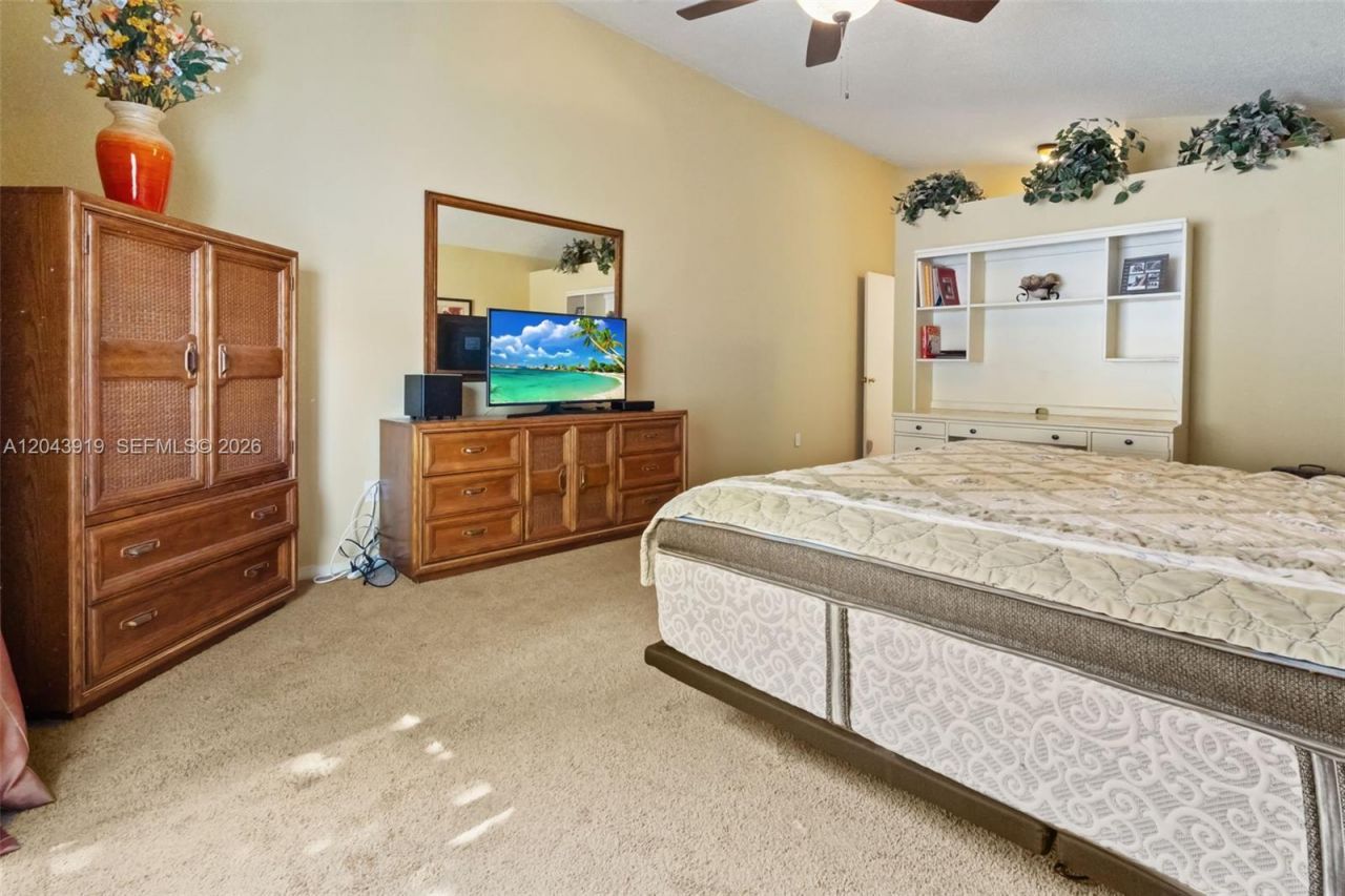 4931 SW 152nd Ave , Miramar, FL 33027 Photo