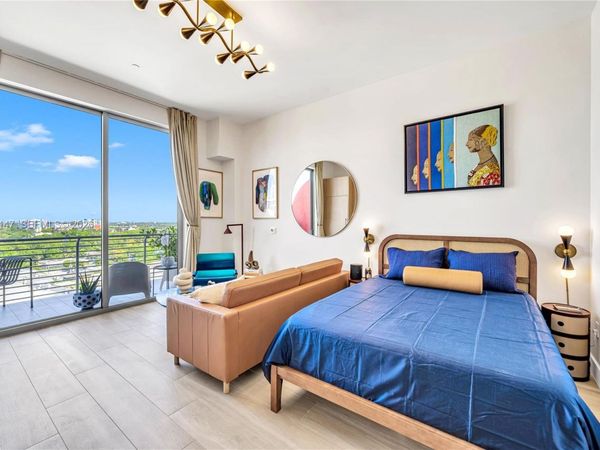 90 NE 32nd , Unit 1120, Miami, FL 33127
