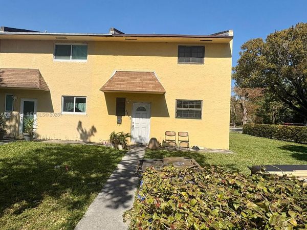 2065 NE 139th St , North Miami Beach, FL 33181
