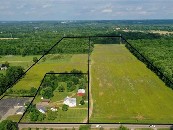 461 S Salem Warren Road, North Jackson, OH 44451