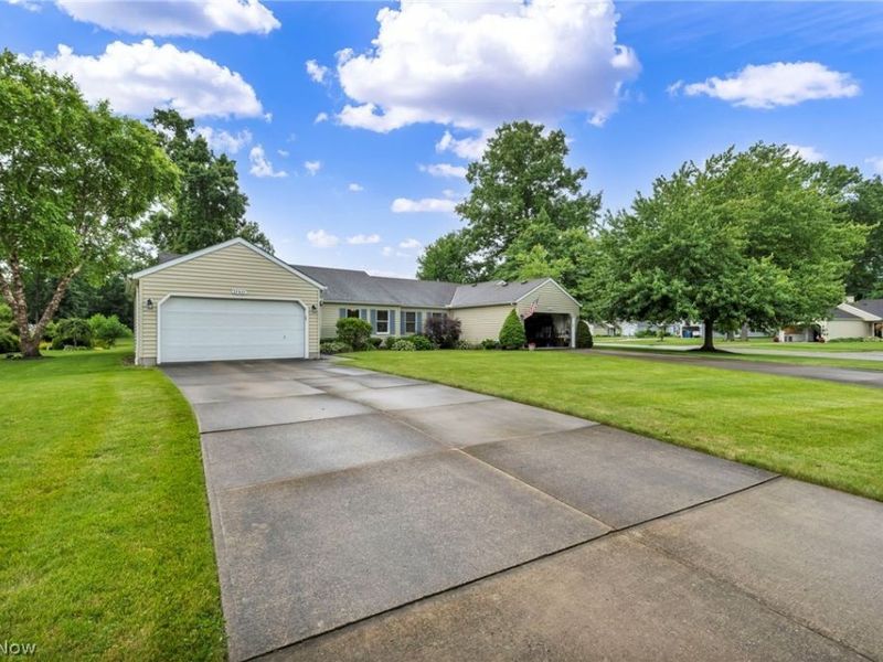 37057 N Doovy Street, Avon, OH 44011 Photo 3