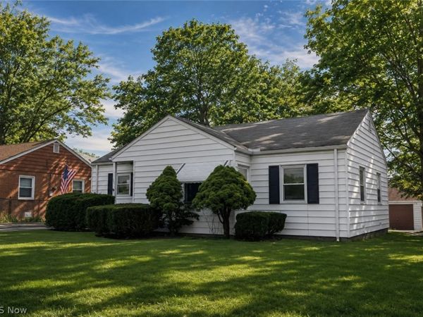 6601 Ridgeview Road , Mayfield Heights, OH 44124