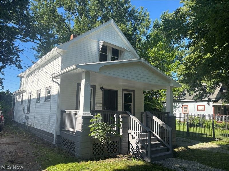 6601 Ridgeview Road, Mayfield Heights, OH 44124 Photo 3