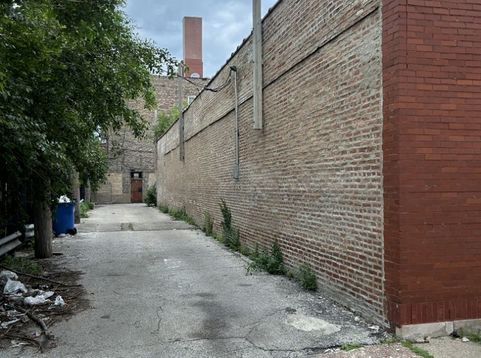 Main Photo