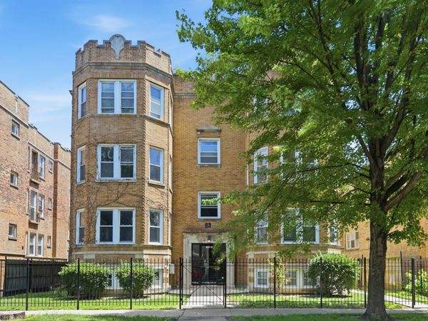 6337 N Oakley Avenue , Unit 2, Chicago, IL 60659