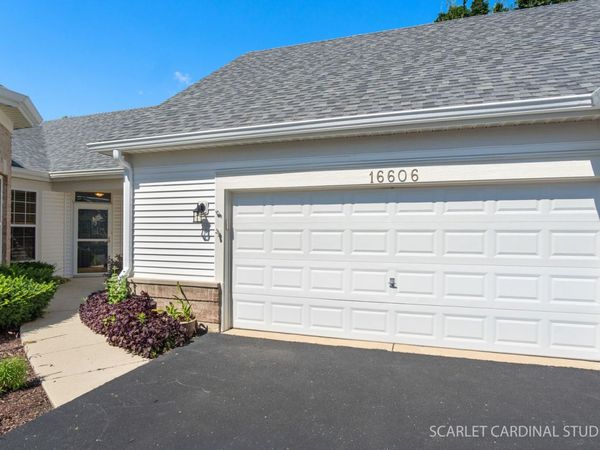 16606 Buckner Pond Way , Crest Hill, IL 60403