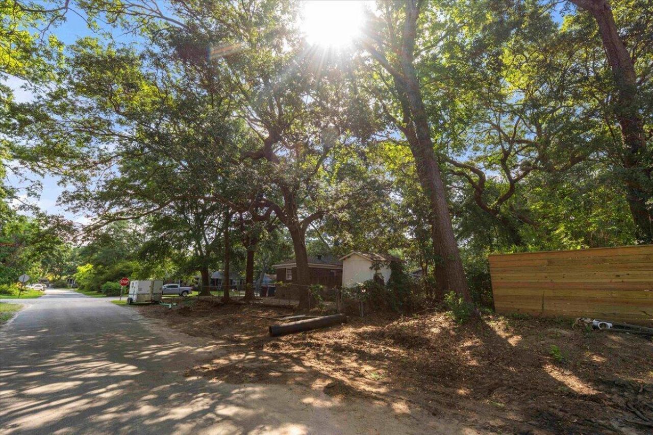 1436 Heather Drive Photo 10