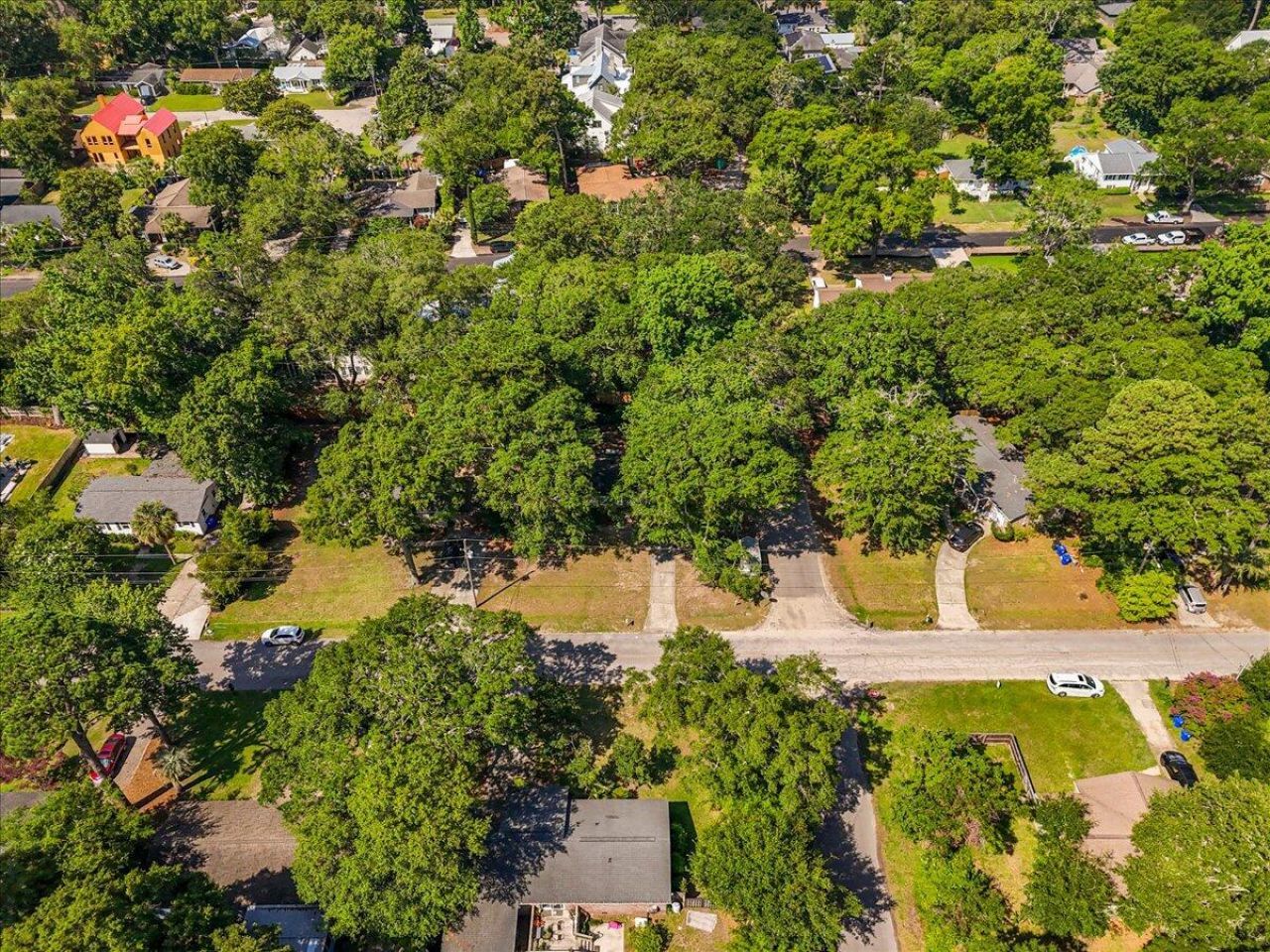1436 Heather Drive Photo 15