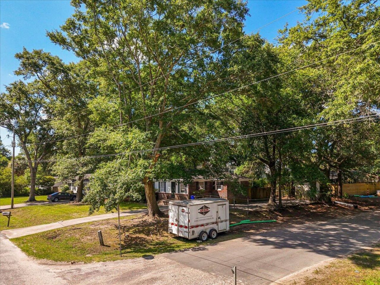 1436 Heather Drive Photo 4
