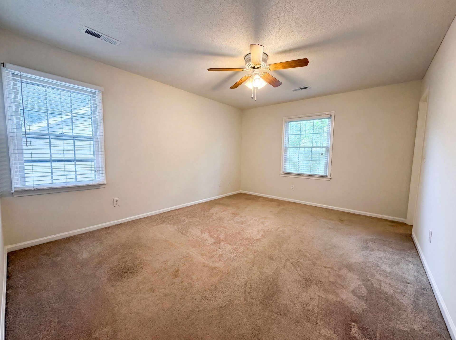 201 Hamlet Road Photo 7