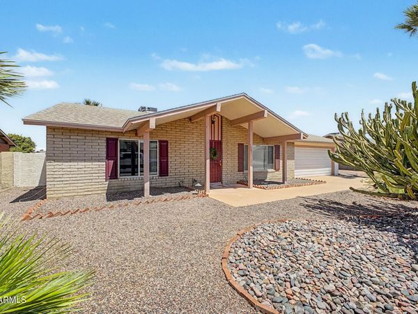 12011 S TOMI Drive, Phoenix, AZ 85044