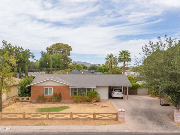 4102 E OSBORN Road, Unit 588, Phoenix, AZ 85018