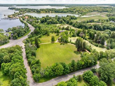 1445 Fox Street, Wayzata, MN 55391