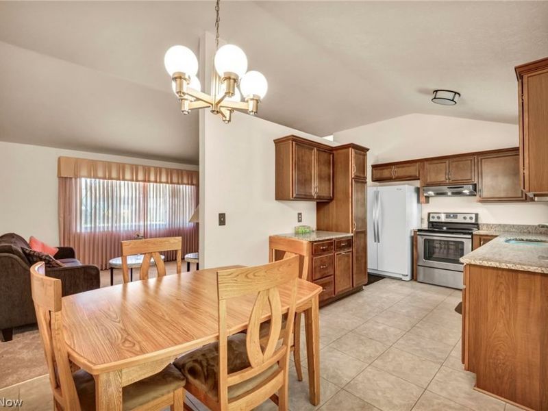 14121 Donald Drive, Brook Park, OH 44142 Photo 11