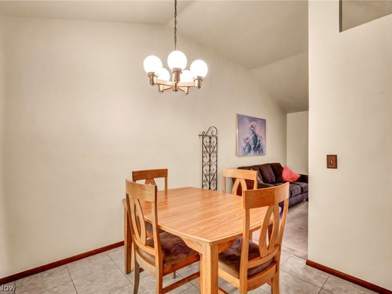 14121 Donald Drive, Brook Park, OH 44142 Photo 12