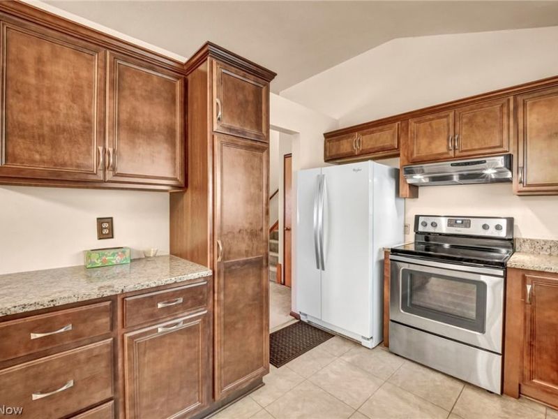 14121 Donald Drive, Brook Park, OH 44142 Photo 13