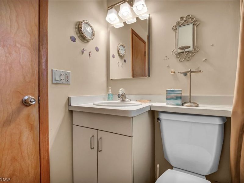 14121 Donald Drive, Brook Park, OH 44142 Photo 28