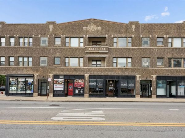 1340 W Irving Park Road W, Unit 3, Chicago, IL 60613