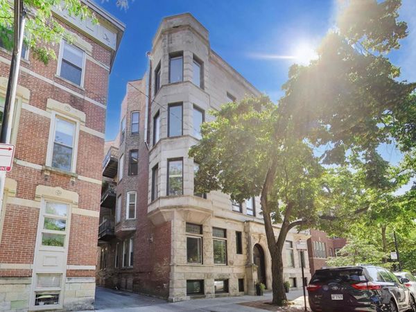 351 W DICKENS Avenue , Unit 2E, Chicago, IL 60614