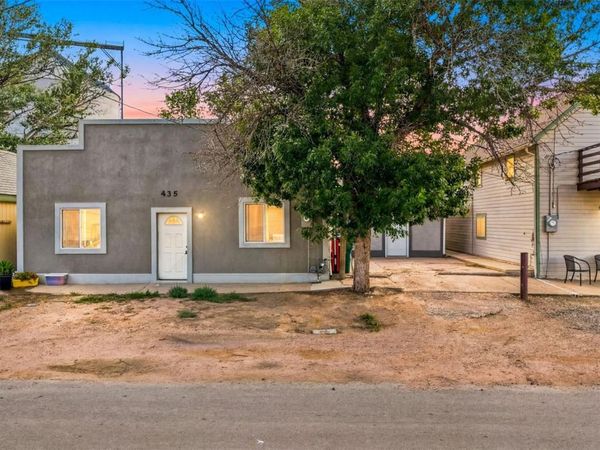 435 Wall Street , Eaton, CO 80615