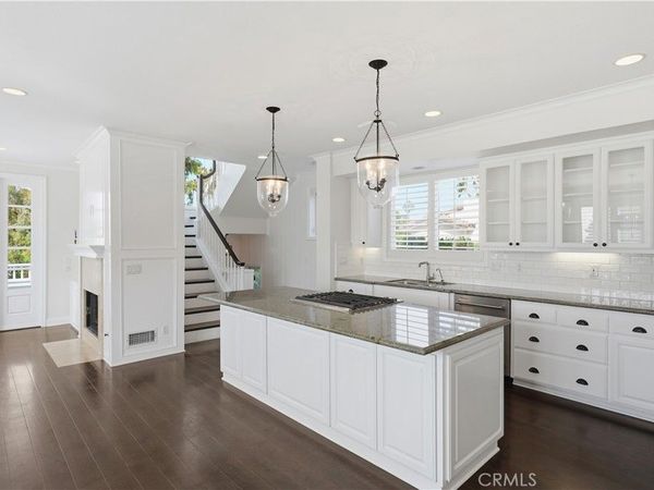 315 Goldenrod Avenue, Unit 1/2, Corona Del Mar, CA 92625