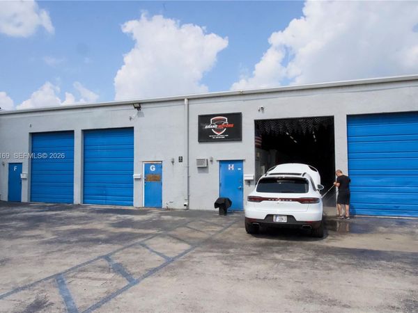 7215 NW 41st St , Unit H, Miami, FL 33166