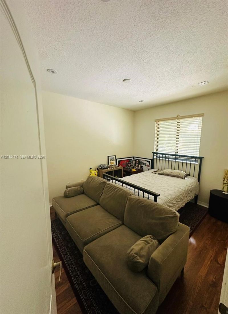4318 NW 113th Pl , Doral, FL 33178 Photo