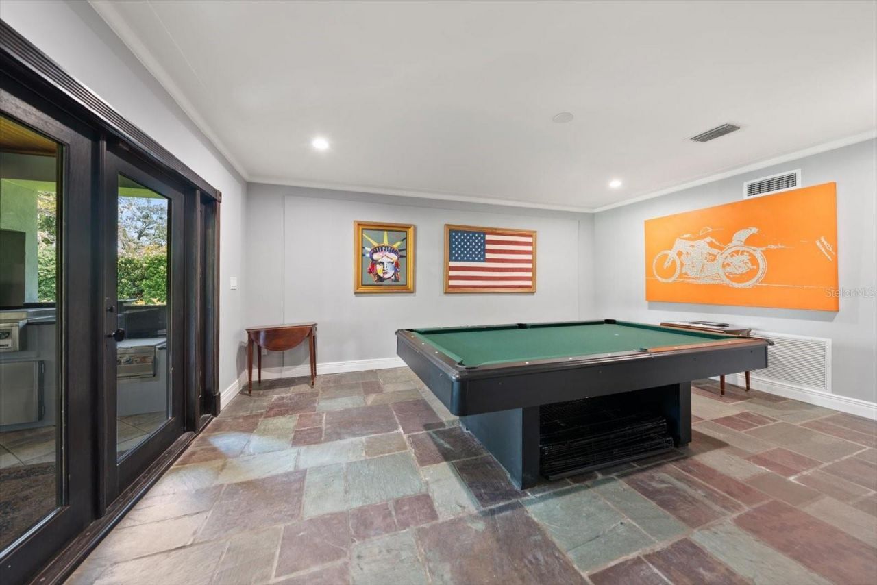 155 Willadel Drive, Belleair, FL 33756 Photo