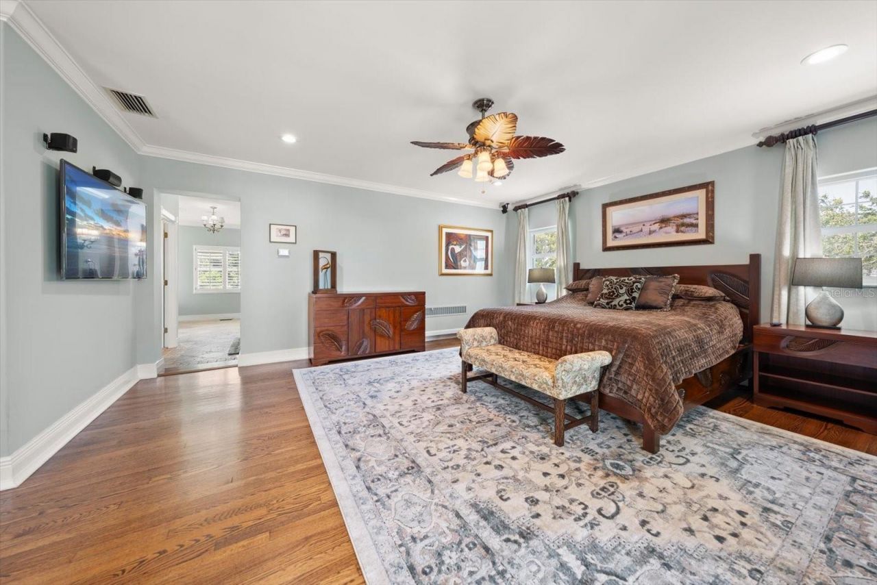 155 Willadel Drive, Belleair, FL 33756 Photo