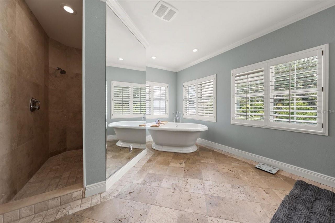 155 Willadel Drive, Belleair, FL 33756 Photo