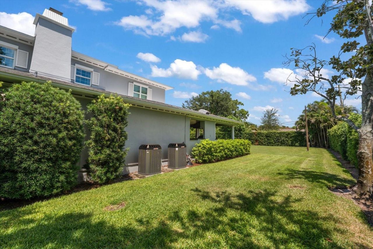 155 Willadel Drive, Belleair, FL 33756 Photo