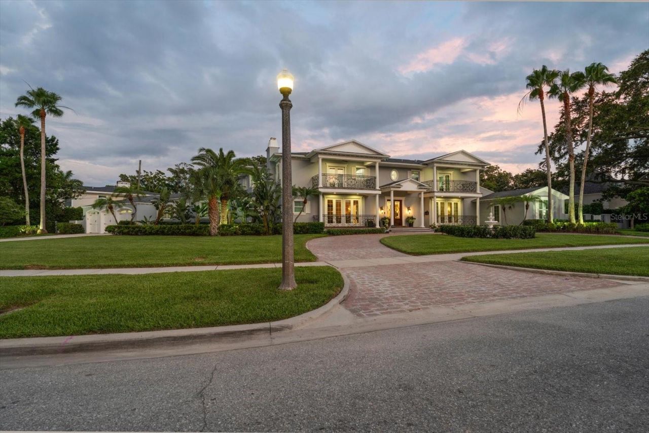 155 Willadel Drive, Belleair, FL 33756 Photo