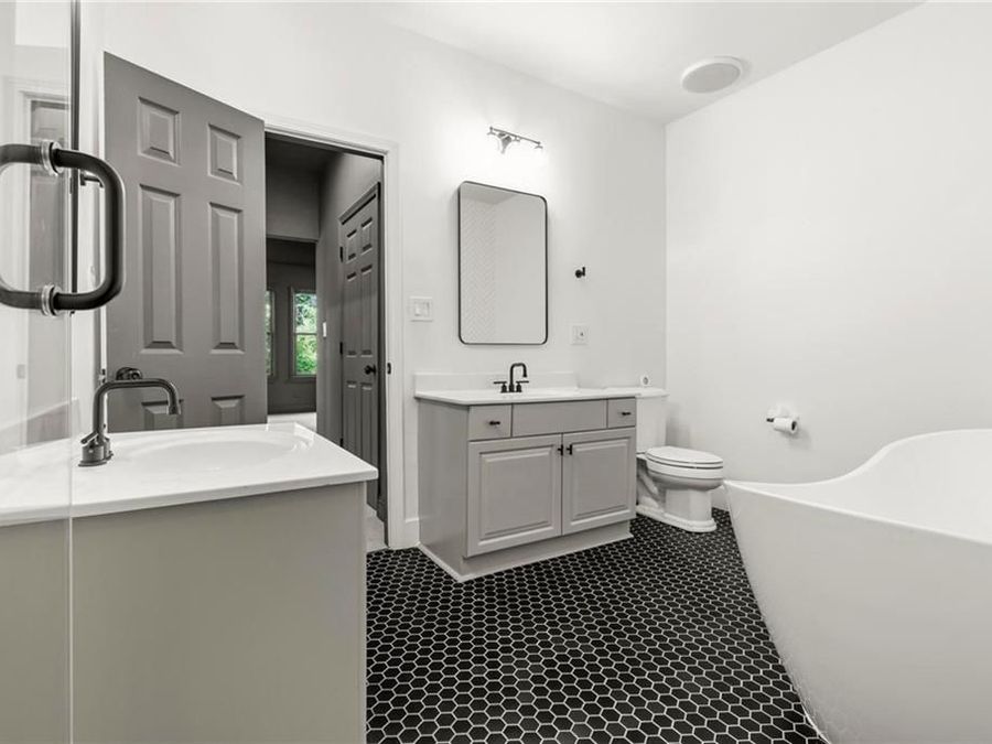 Property Image 50