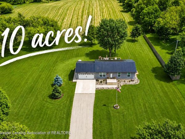 2550 Harmon Road, St. Johns, MI 48879