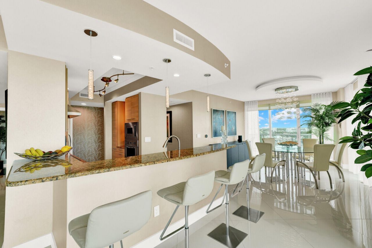 1 N Ocean Boulevard, Unit 1007, Pompano Beach, FL 33062 Photo
