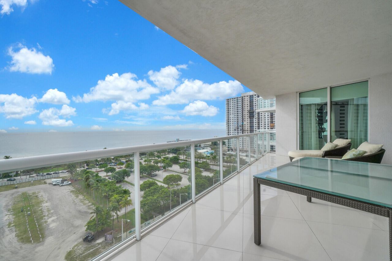 1 N Ocean Boulevard, Unit 1007, Pompano Beach, FL 33062 Photo