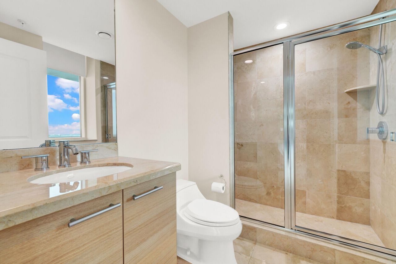 1 N Ocean Boulevard, Unit 1007, Pompano Beach, FL 33062 Photo