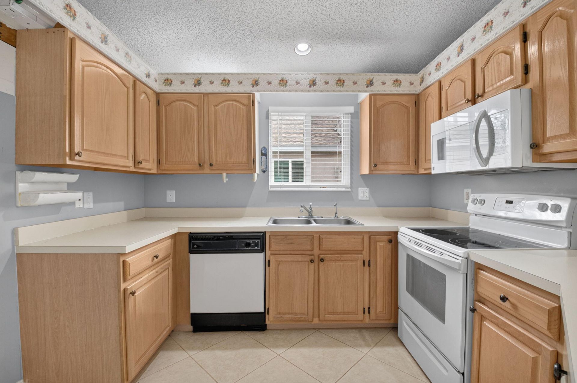 9220 A Vineland Court, Boca Raton, FL 33496 Photo