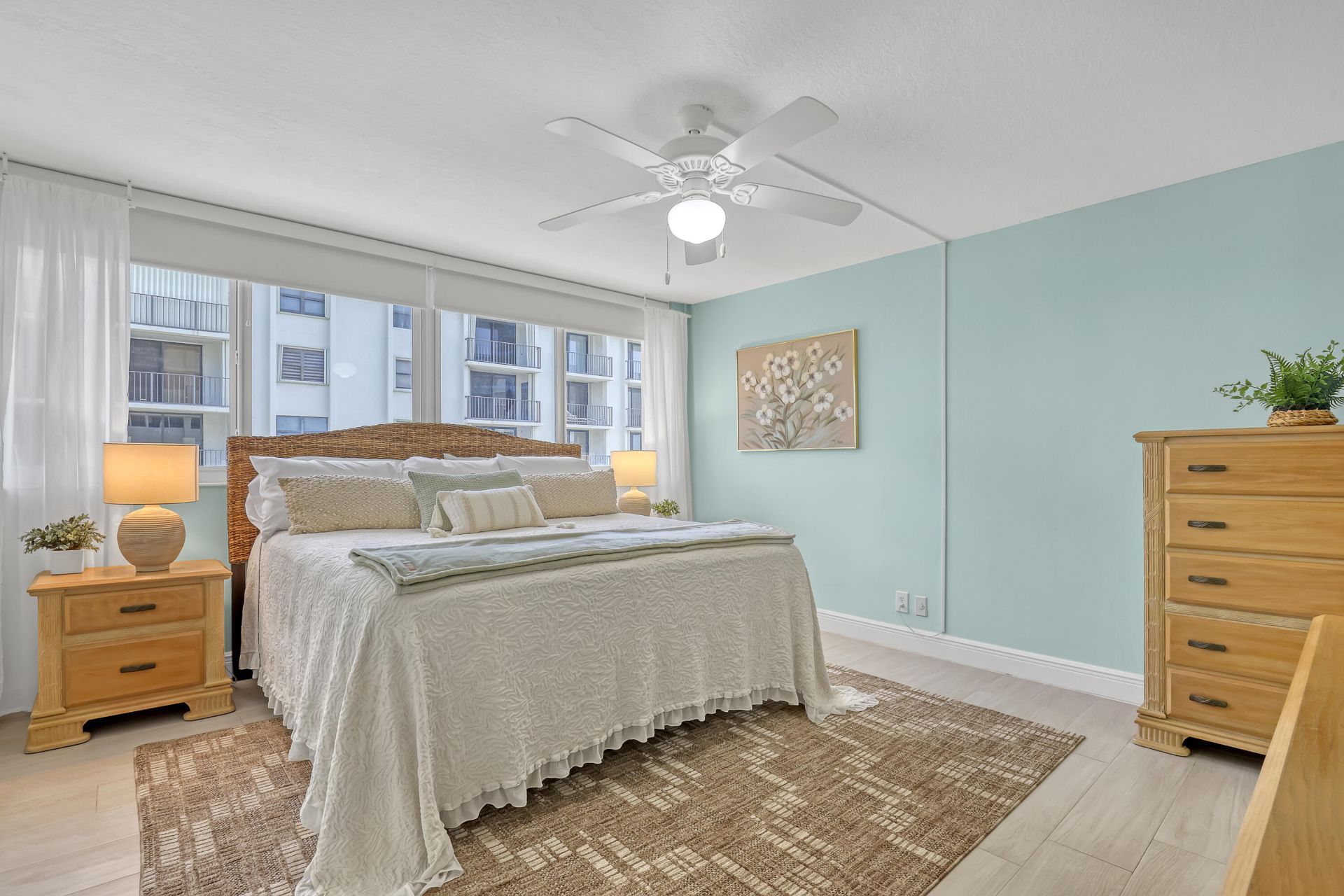 125 S Ocean Avenue, Unit 505, Palm Beach Shores, FL 33404 Photo