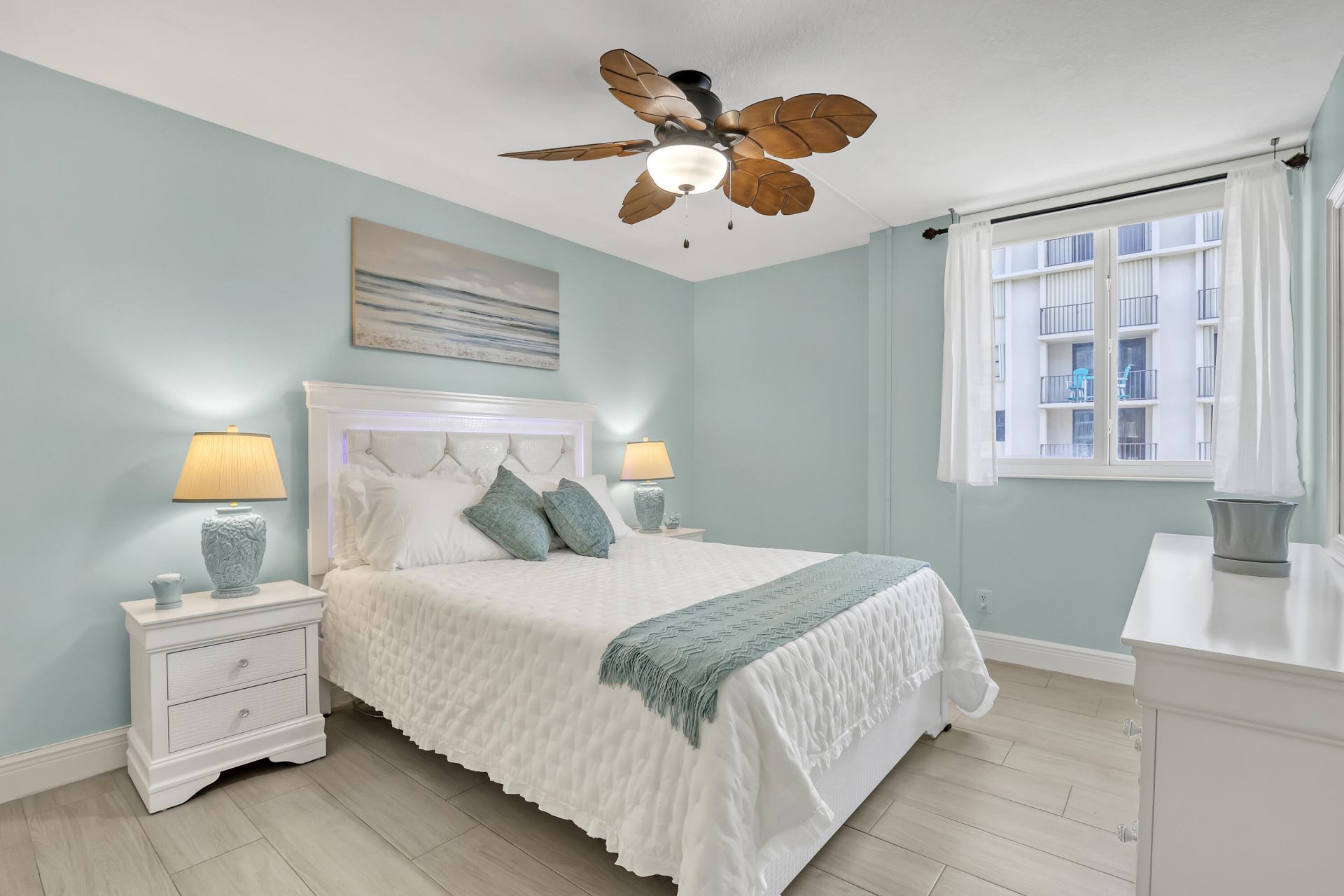 125 S Ocean Avenue, Unit 505, Palm Beach Shores, FL 33404 Photo