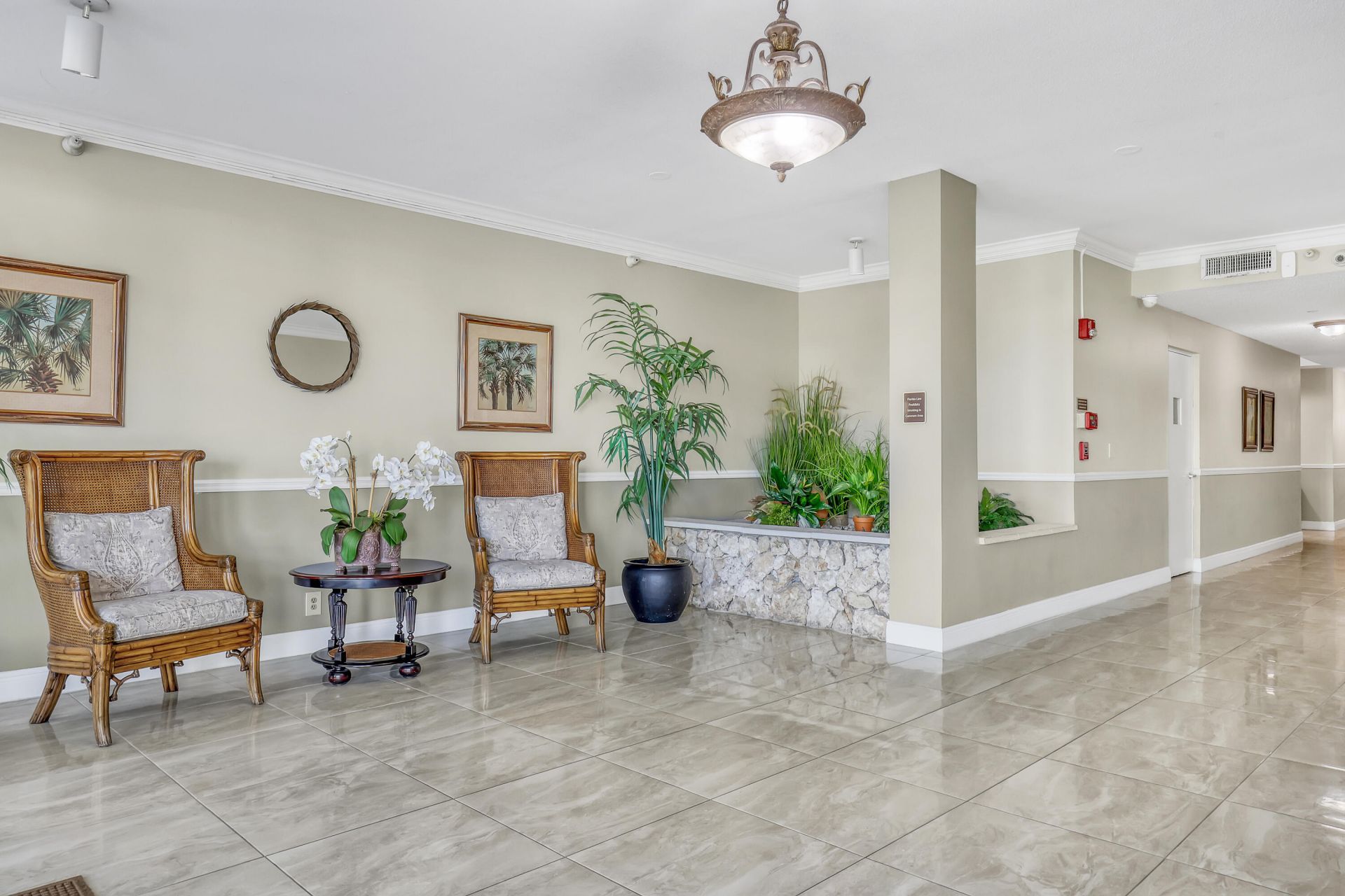 125 S Ocean Avenue, Unit 505, Palm Beach Shores, FL 33404 Photo