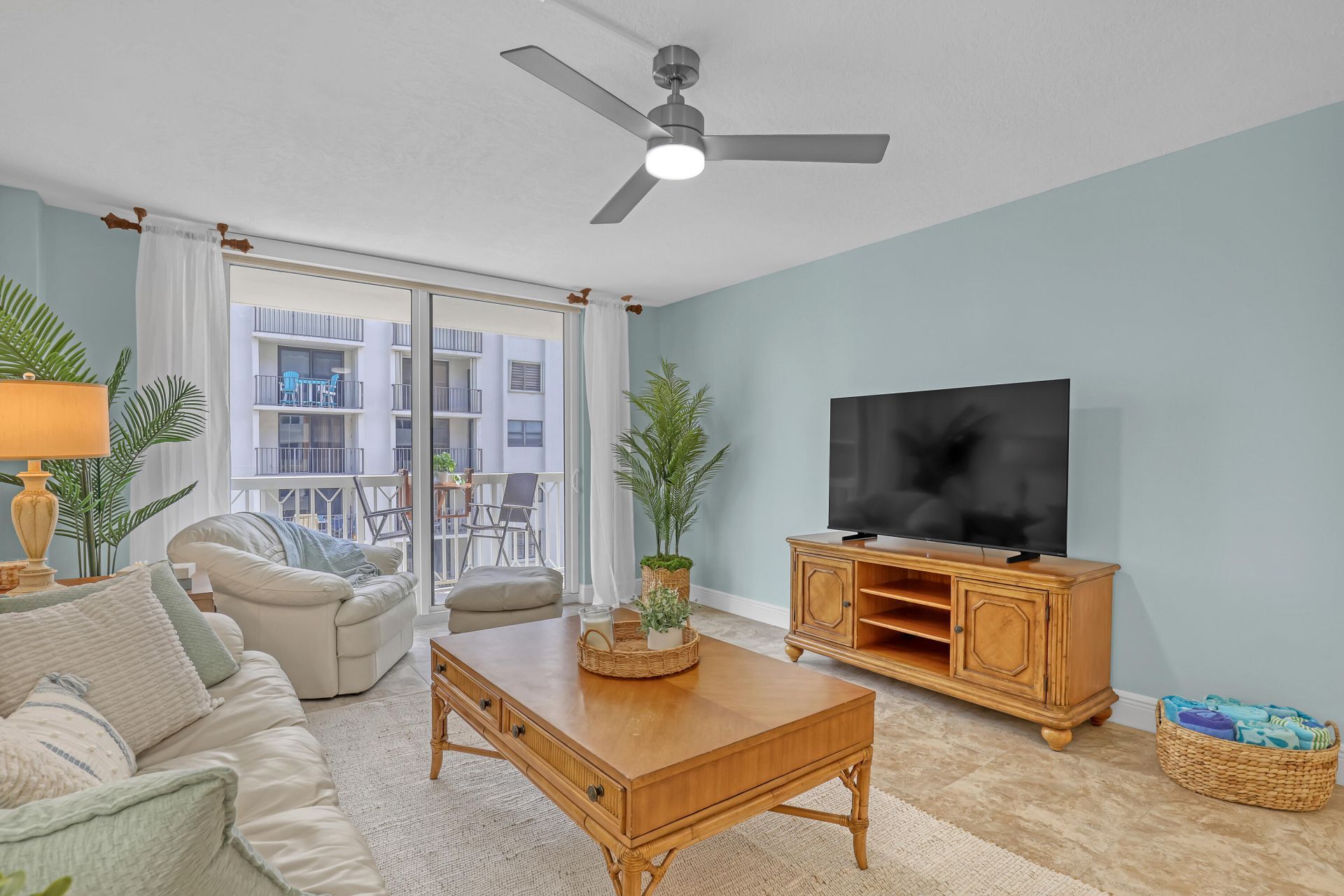 125 S Ocean Avenue, Unit 505, Palm Beach Shores, FL 33404 Photo
