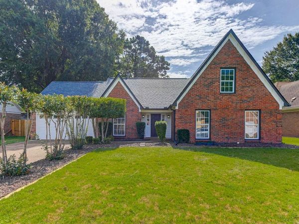 970 BONNIEBROW CV, Memphis, TN 38018