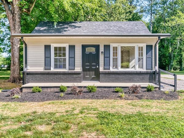 716 W 7th Street , Russellville, KY 42276