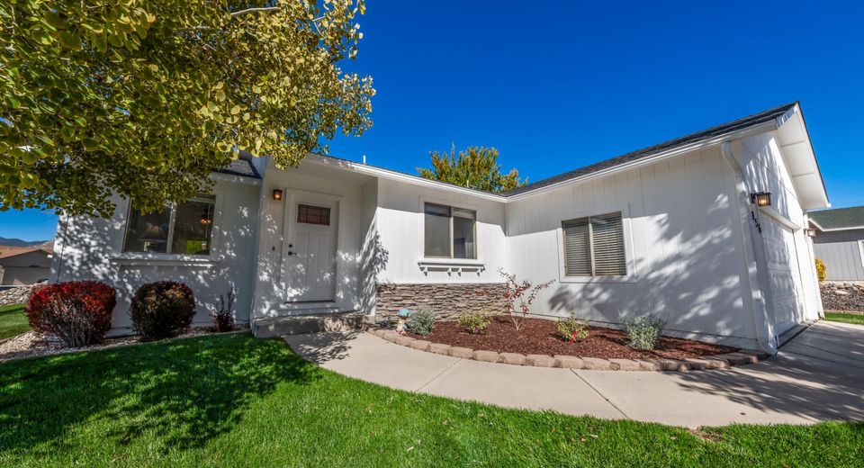 956 Ranchview Circle, Carson City, NV 89705 Photo