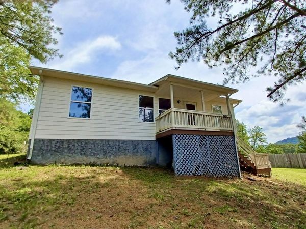 193 Kitty Cole Lane, Dungannon, VA 24245
