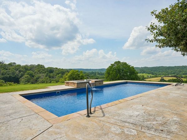 658 Hickory Ridge Rd , Gallatin, TN 37066