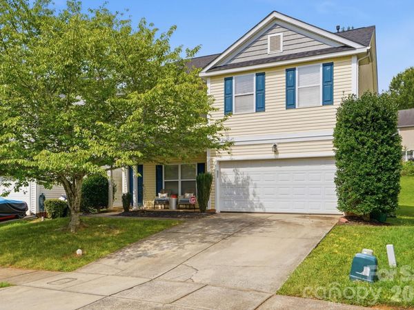8619 Earthenware Drive , Charlotte, NC 28269